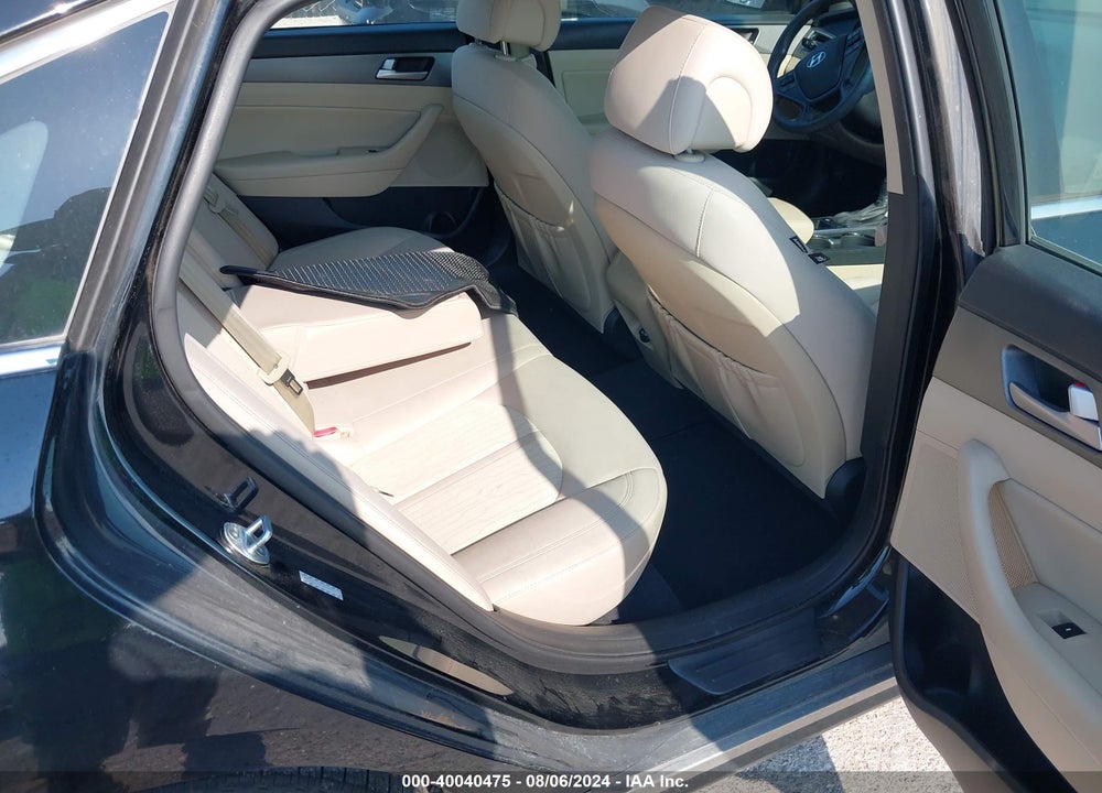 2016 HYUNDAI SONATA HYBRID SE VIN: KMHE24L12GA030127