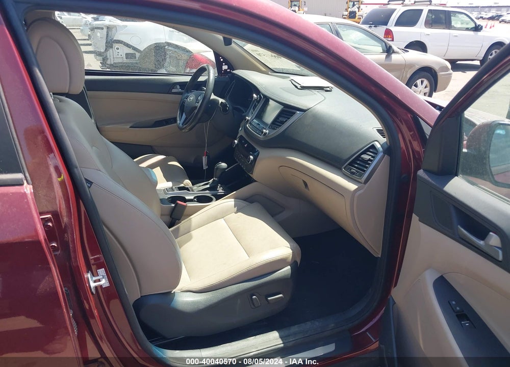 2016 HYUNDAI TUCSON LIMITED VIN: KM8J3CA2XGU163573