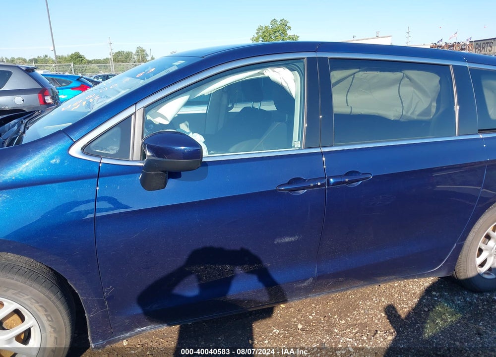 2017 CHRYSLER PACIFICA TOURING VIN: 2C4RC1DGXHR520333