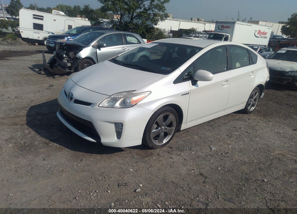 2013 TOYOTA PRIUS THREE SE VIN: JTDKN3DU2D1635360