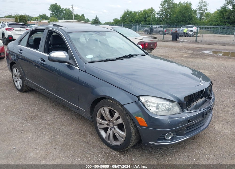 2009 MERCEDES-BENZ C 300 LUXURY/SPORT VIN: WDDGF54X29R042590