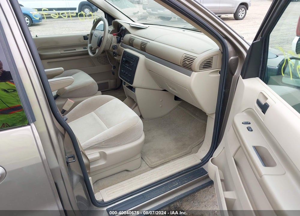 2005 FORD FREESTAR SES VIN: 2FMDA57645BA46339
