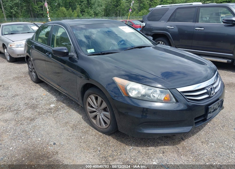2011 HONDA ACCORD 2.4 EX VIN: 1HGCP2F73BA006303