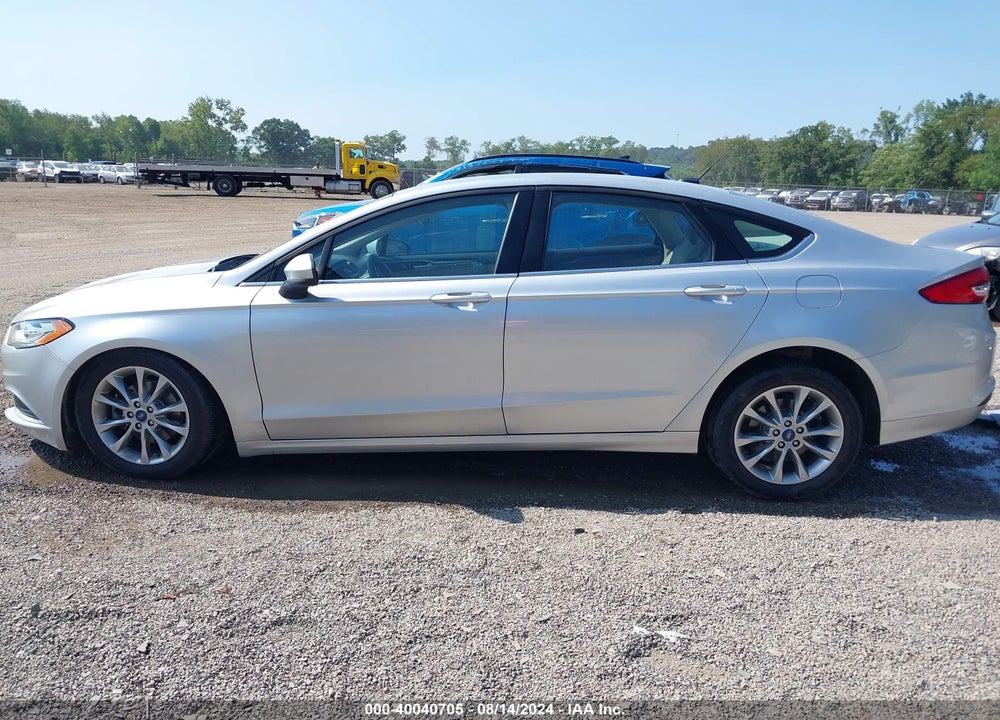 2017 FORD FUSION SE VIN: 3FA6P0H77HR268939