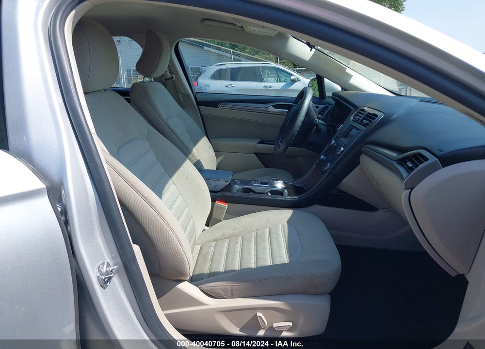 2017 FORD FUSION SE VIN: 3FA6P0H77HR268939