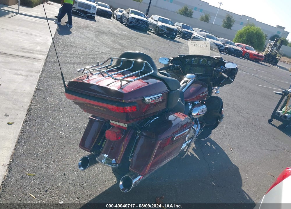 2017 HARLEY-DAVIDSON FLHTK ULTRA LIMITED VIN: 1HD1KED33HB632327