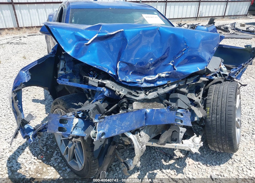 2019 CHEVROLET CAMARO 1LT VIN: 1G1FB1RS1K0149379