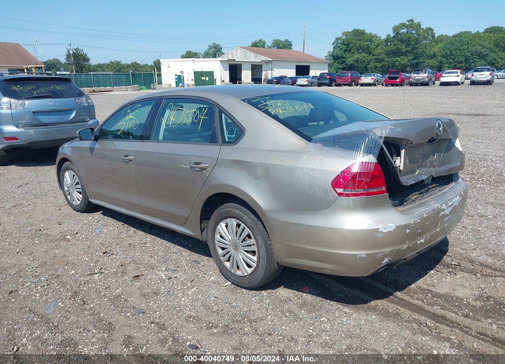 2015 VOLKSWAGEN PASSAT 1.8T S VIN: 1VWAT7A32FC045765