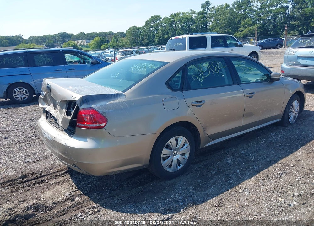 2015 VOLKSWAGEN PASSAT 1.8T S VIN: 1VWAT7A32FC045765