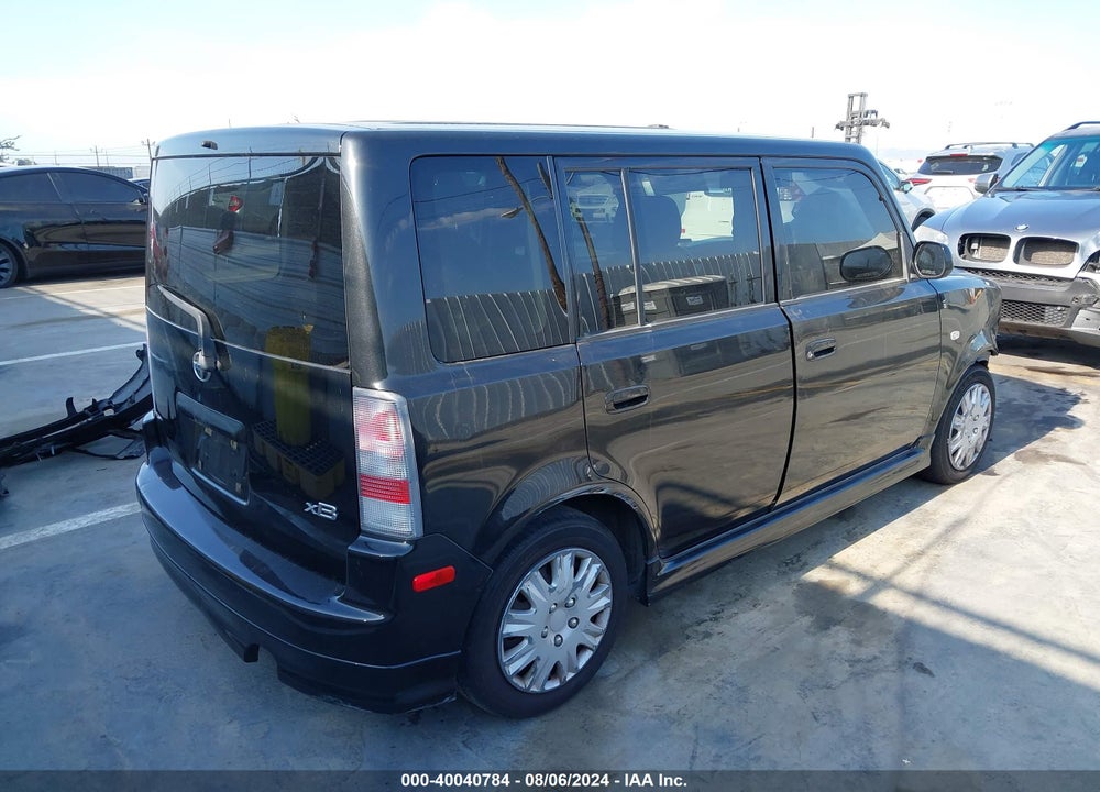2006 SCION XB VIN: JTLKT324464122884