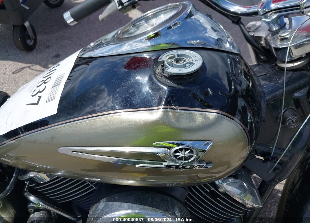2005 YAMAHA XVS1100 A VIN: JYAVP11YX5A008082