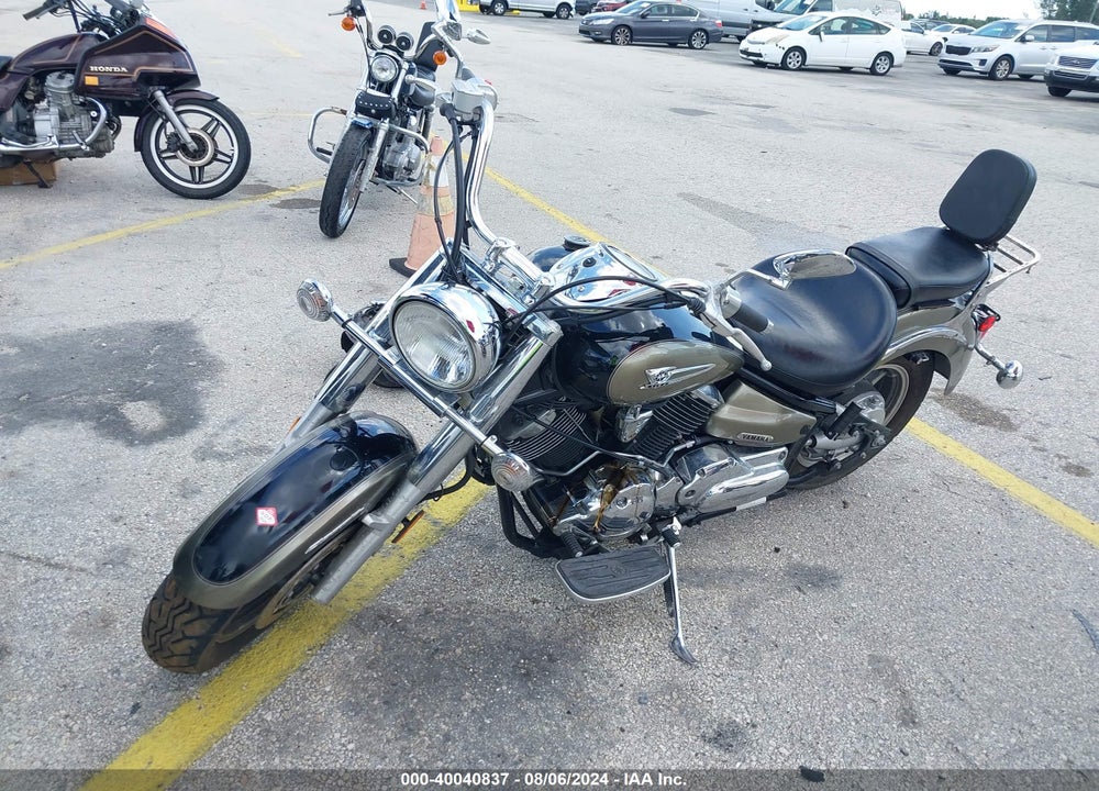 2005 YAMAHA XVS1100 A VIN: JYAVP11YX5A008082