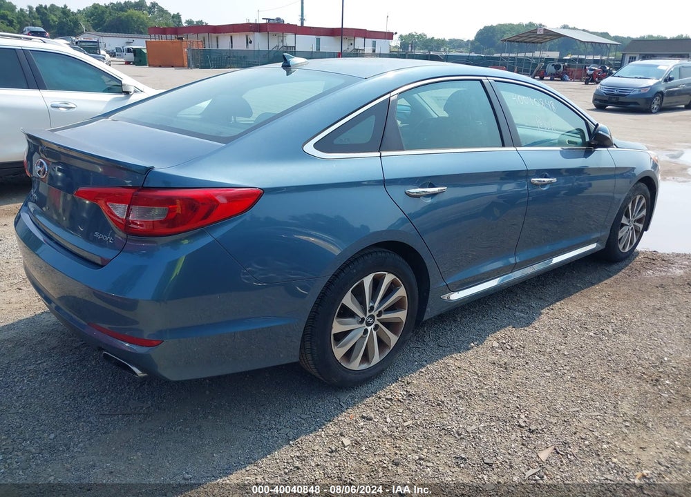 2015 HYUNDAI SONATA SPORT VIN: 5NPE34AF2FH061255