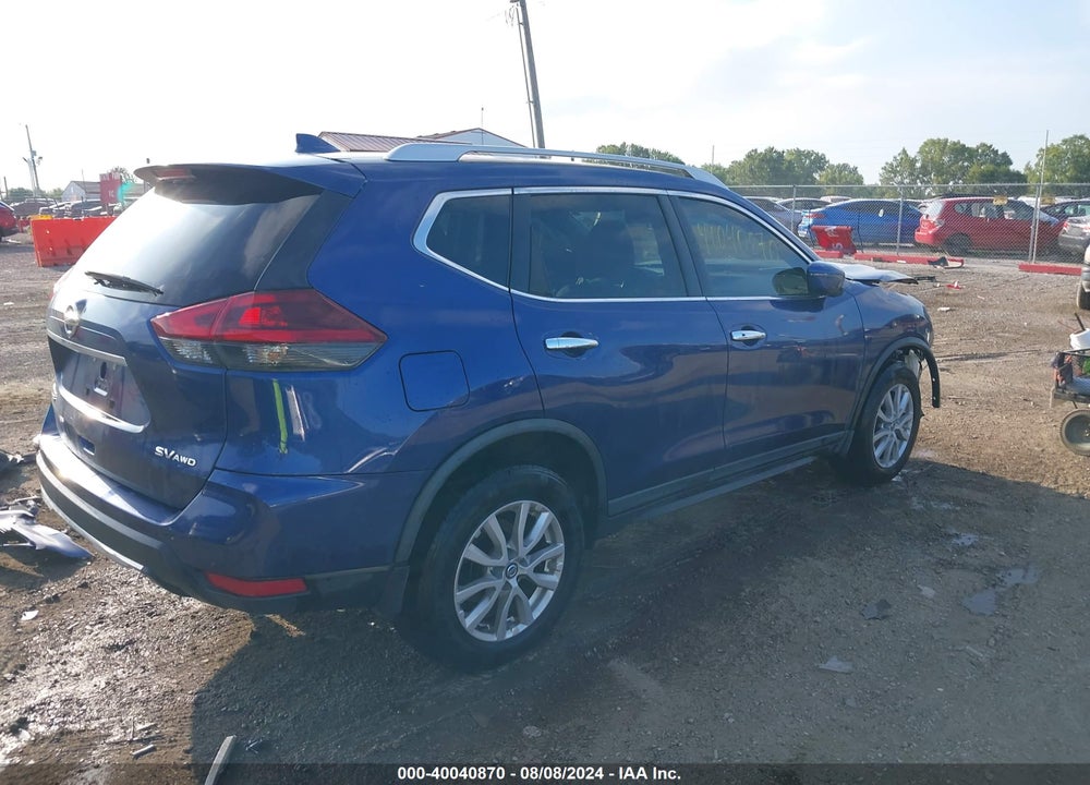 2018 NISSAN ROGUE SV VIN: KNMAT2MVXJP579214