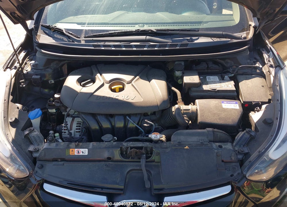 2015 HYUNDAI ELANTRA VIN: KMHDH4AE8FU282848