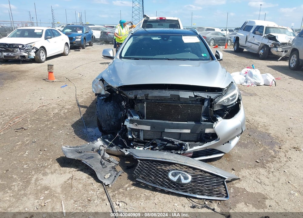 2019 INFINITI QX30 LUXE VIN: SJKCH5CP4KA009872