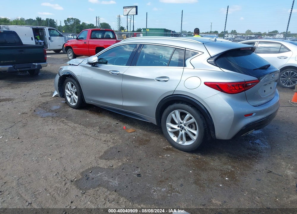 2019 INFINITI QX30 LUXE VIN: SJKCH5CP4KA009872