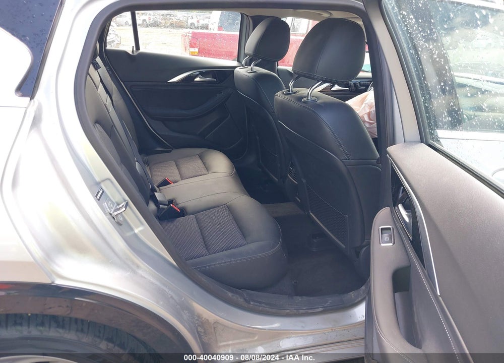 2019 INFINITI QX30 LUXE VIN: SJKCH5CP4KA009872