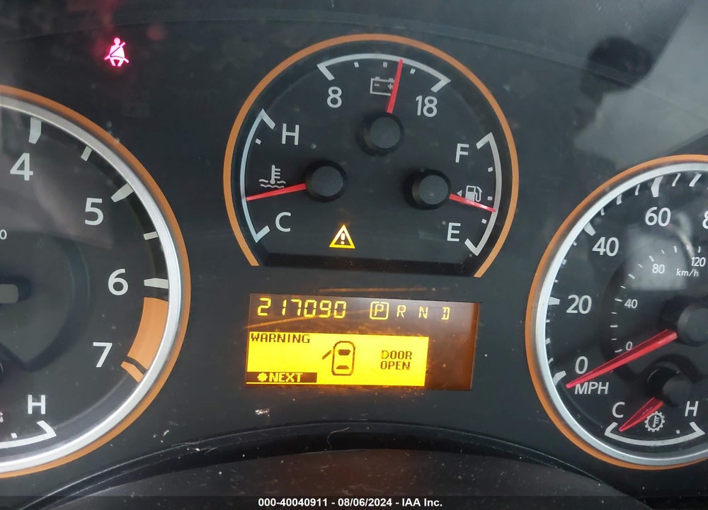 2013 NISSAN TITAN SV VIN: 1N6BA0EK5DN305581