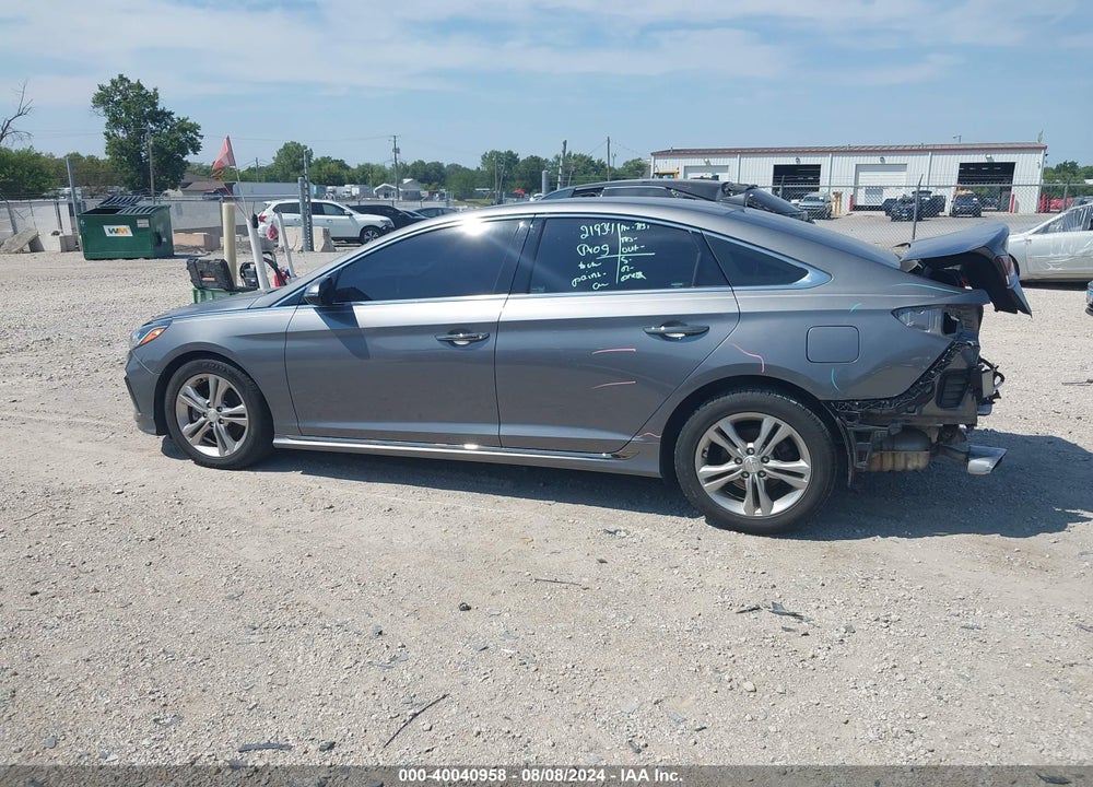 2018 HYUNDAI SONATA SPORT VIN: 5NPE34AF8JH648651