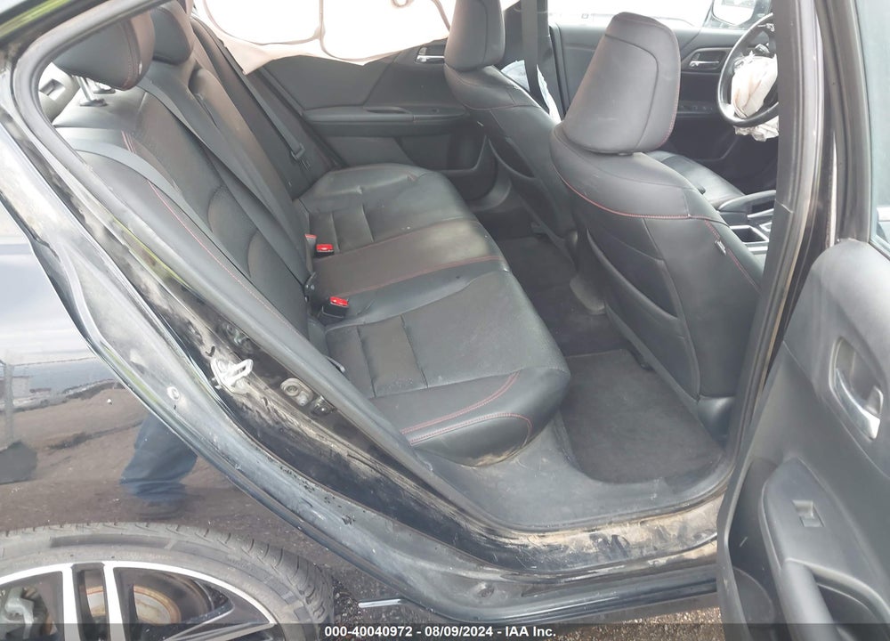 2017 HONDA ACCORD VIN: 1HGCR2F11HA290464