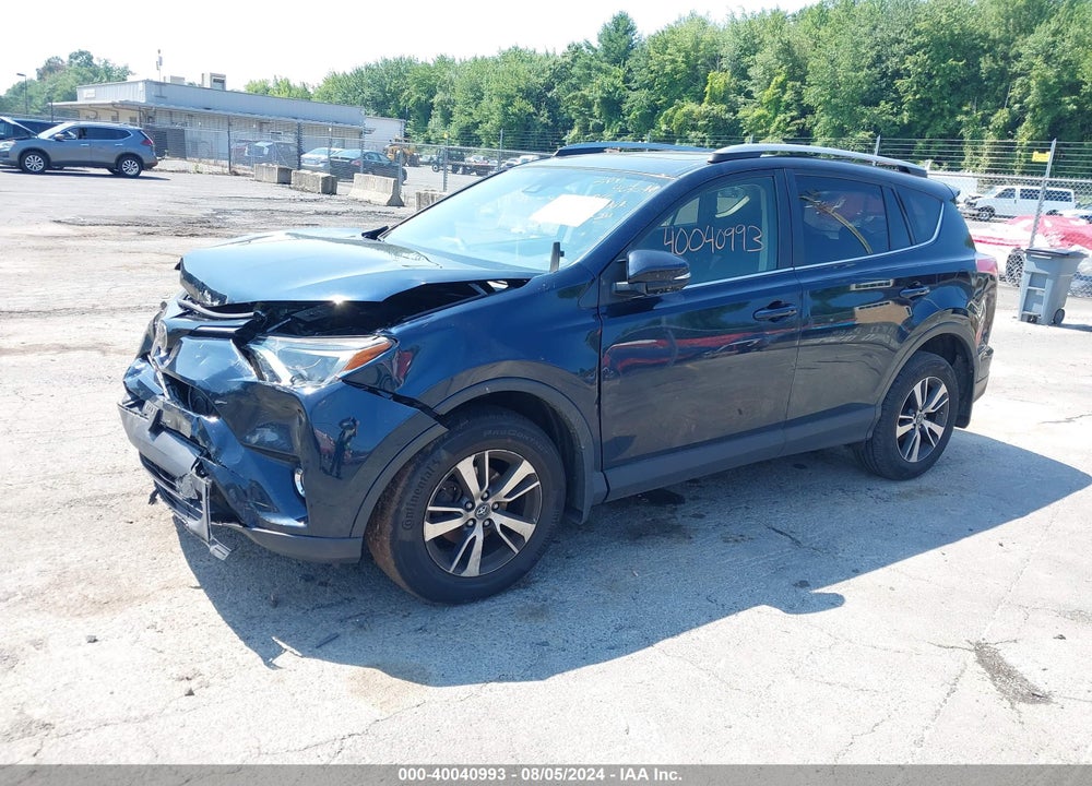 2018 TOYOTA RAV4 XLE VIN: JTMRFREV6JJ726391