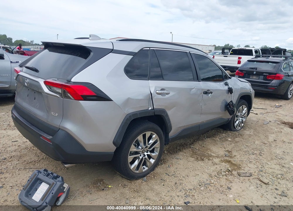 2022 TOYOTA RAV4 XLE PREMIUM VIN: 2T3C1RFV9NC174946