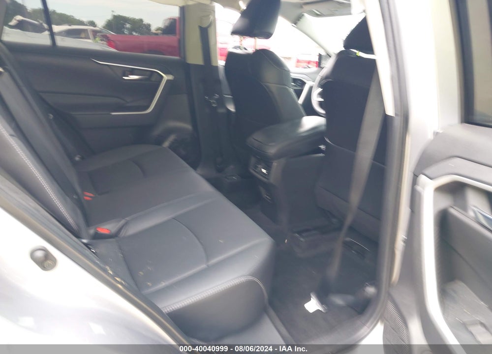 2022 TOYOTA RAV4 XLE PREMIUM VIN: 2T3C1RFV9NC174946
