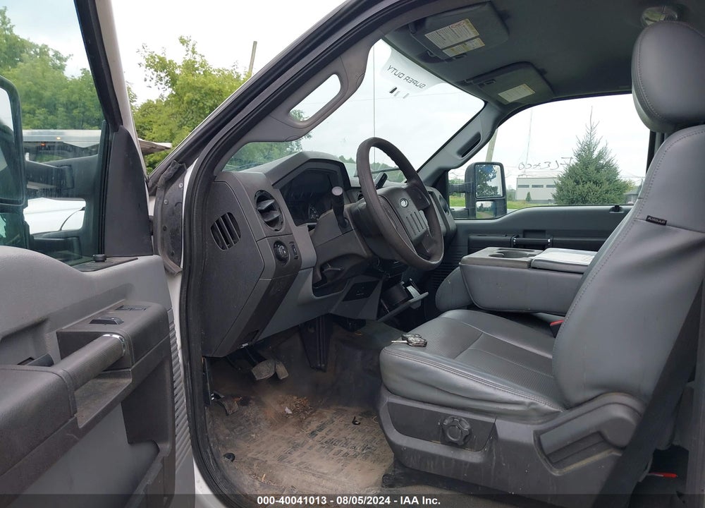 2015 FORD F-450 CHASSIS XL VIN: 1FDUF4GY2FEC99601