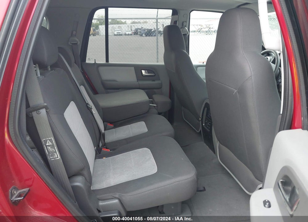 2004 FORD EXPEDITION NBX/XLT VIN: 1FMPU16L34LA84275