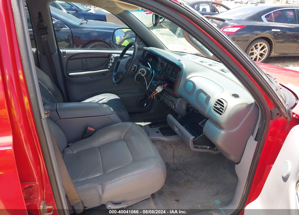 2000 DODGE DURANGO VIN: 1B4HR28Z1YF245600