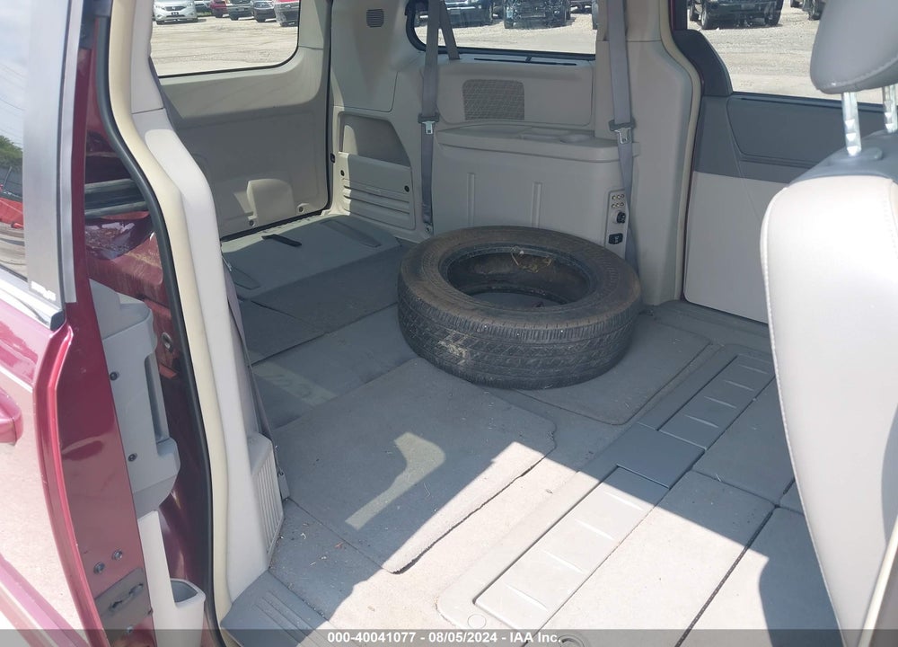 2008 CHRYSLER TOWN & COUNTRY TOURING VIN: 2A8HR54P68R822356