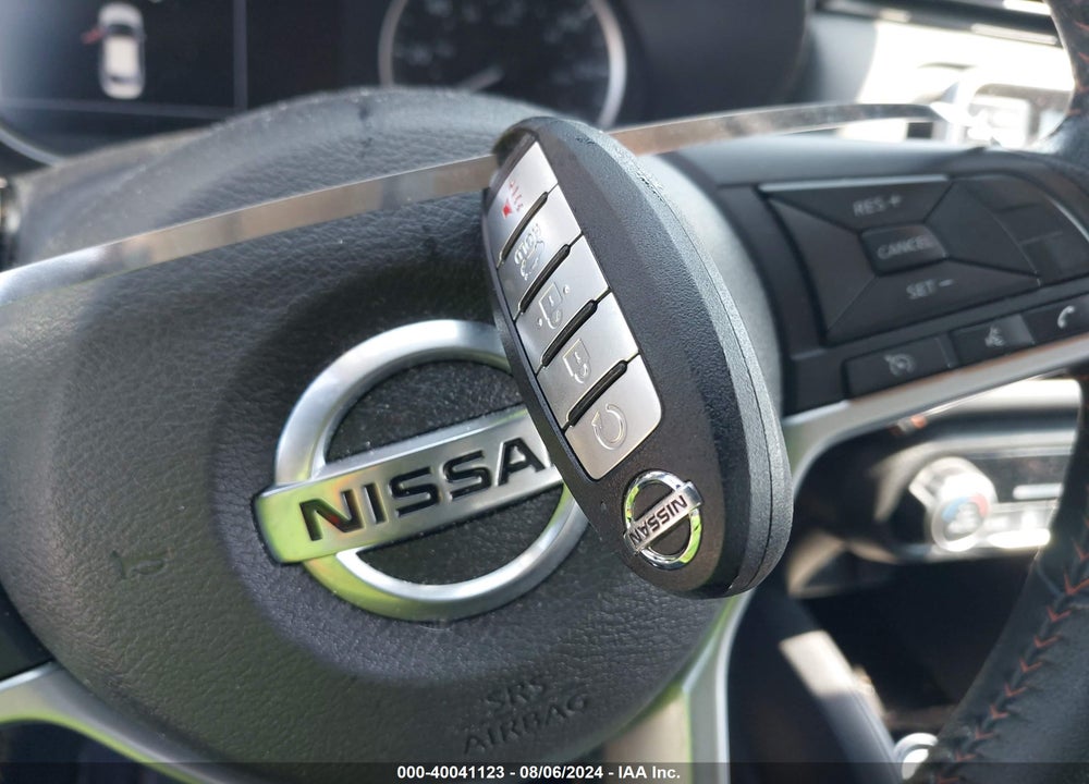 2020 NISSAN VERSA SR XTRONIC CVT VIN: 3N1CN8FV4LL804098
