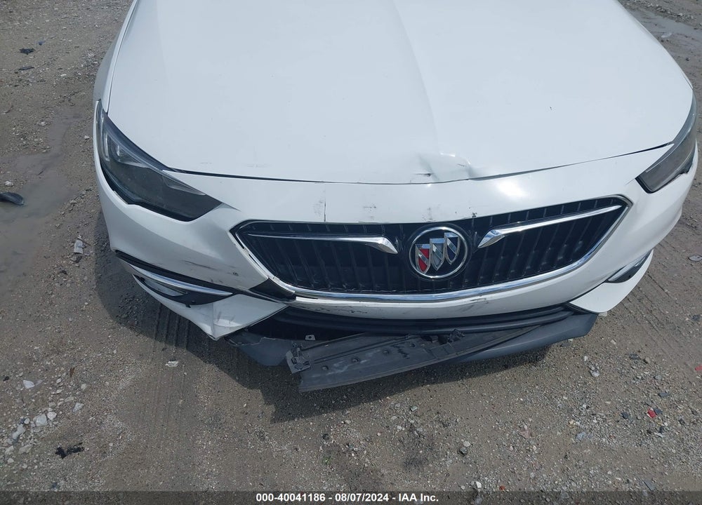 2018 BUICK REGAL SPORTBACK ESSENCE VIN: W04GP6SX8J1137135