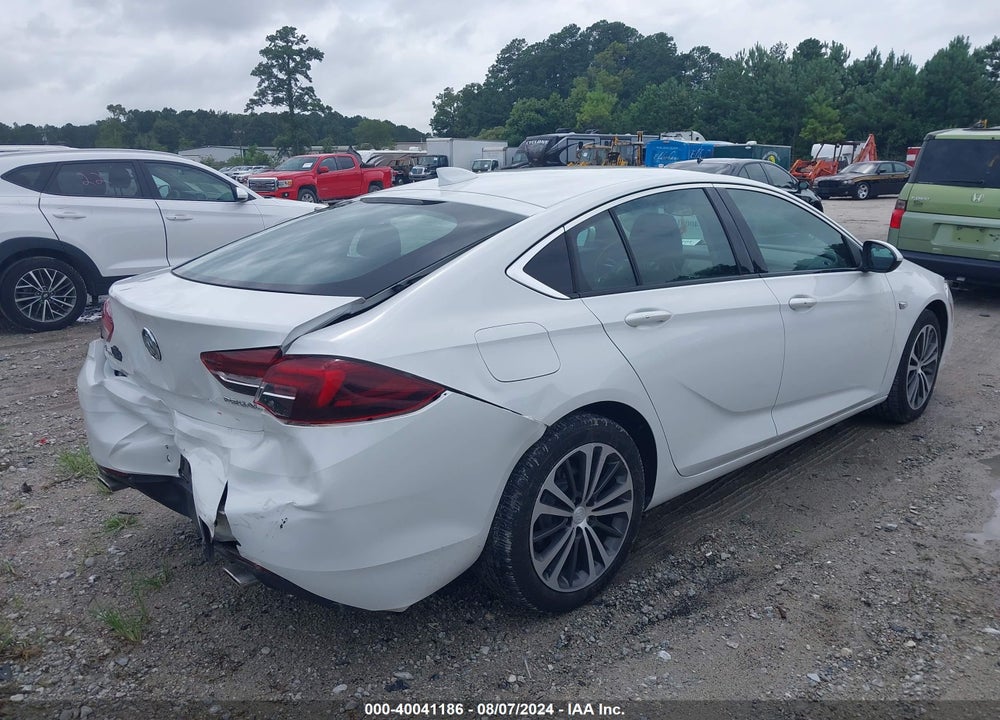 2018 BUICK REGAL SPORTBACK ESSENCE VIN: W04GP6SX8J1137135