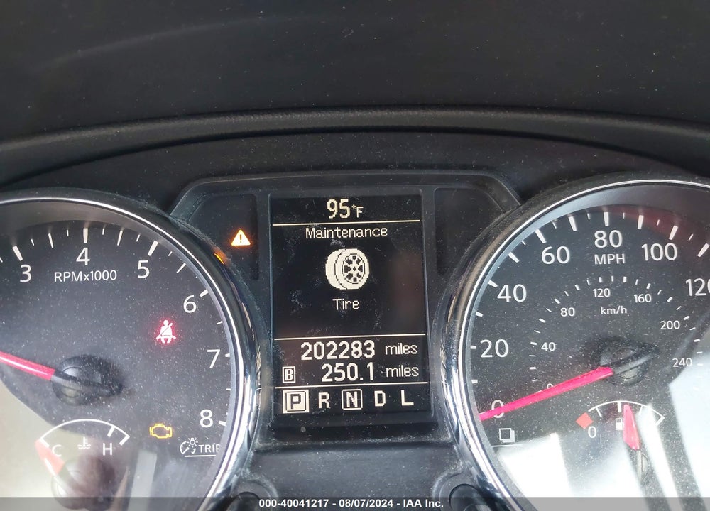 2013 NISSAN ROGUE S VIN: JN8AS5MT9DW036860