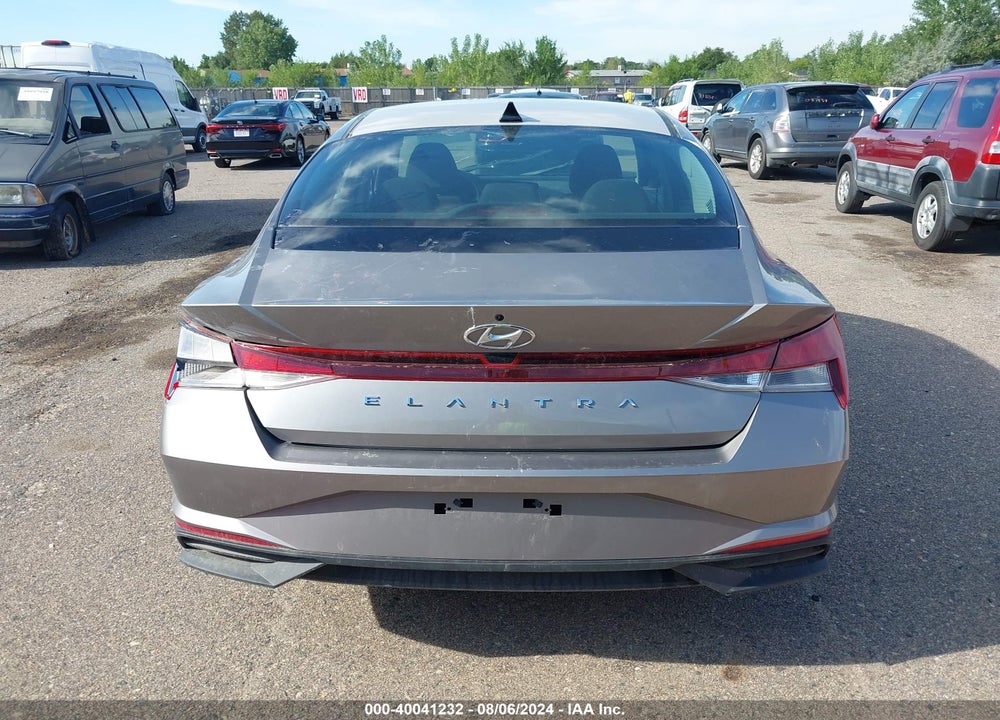 2023 HYUNDAI ELANTRA SE VIN: KMHLL4AG8PU556109