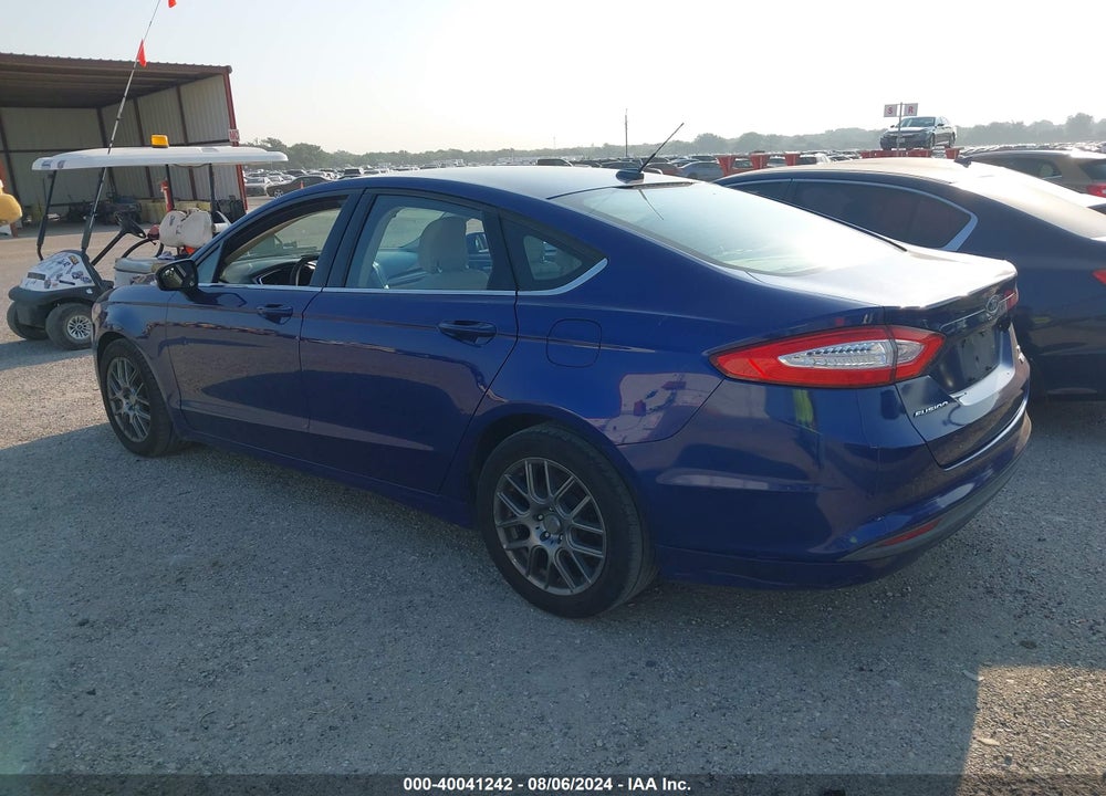 2013 FORD FUSION SE VIN: 3FA6P0HR6DR360412