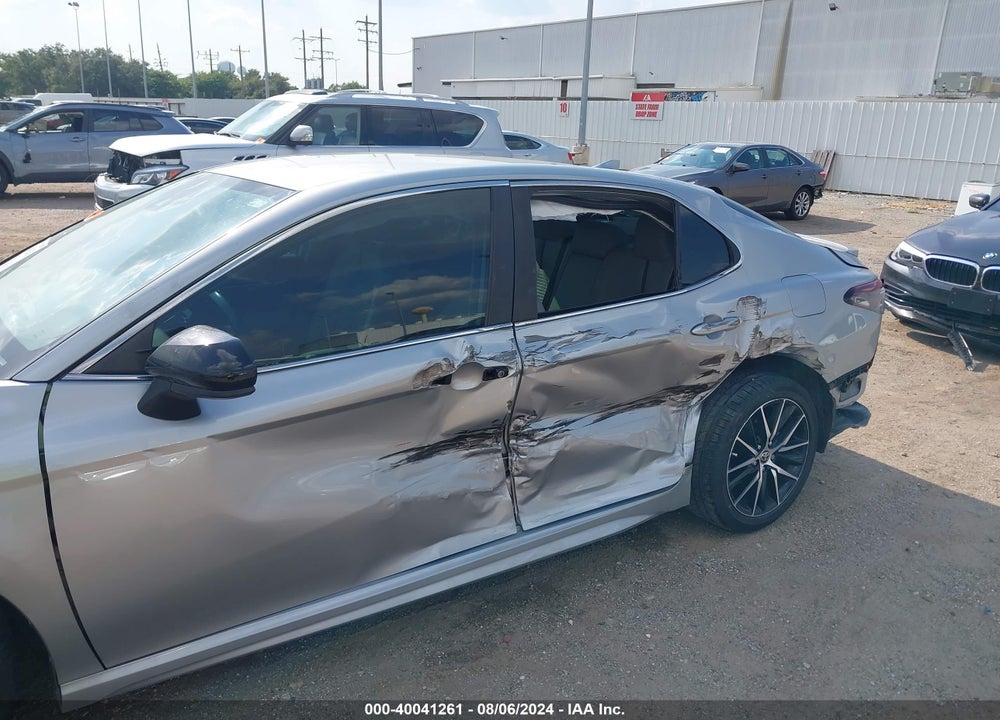 2021 TOYOTA CAMRY SE VIN: 4T1G11AK4MU439682