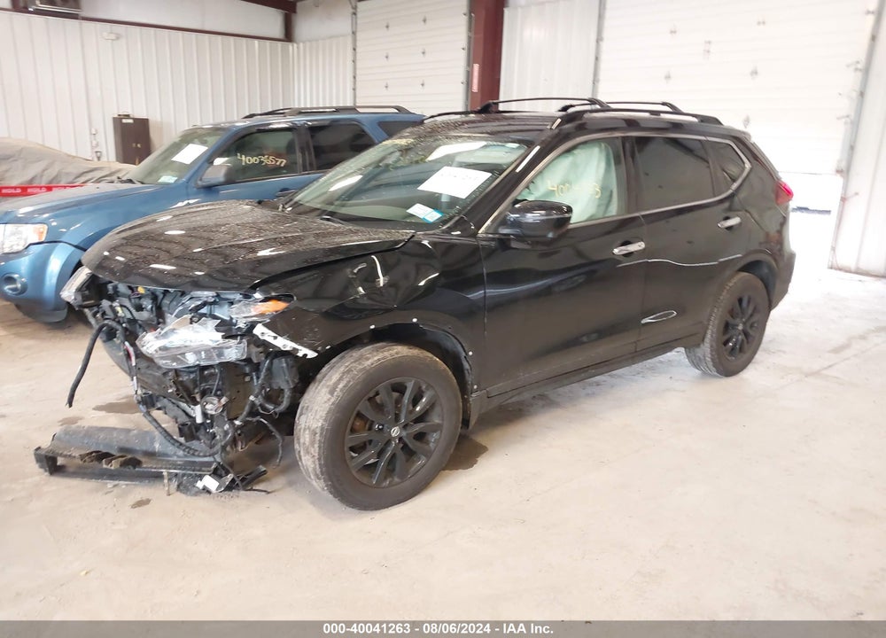 2018 NISSAN ROGUE SV VIN: 5N1AT2MVXJC808915