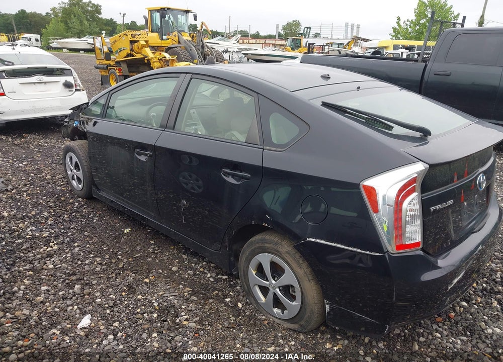 2015 TOYOTA PRIUS TWO VIN: JTDKN3DU5F1921836