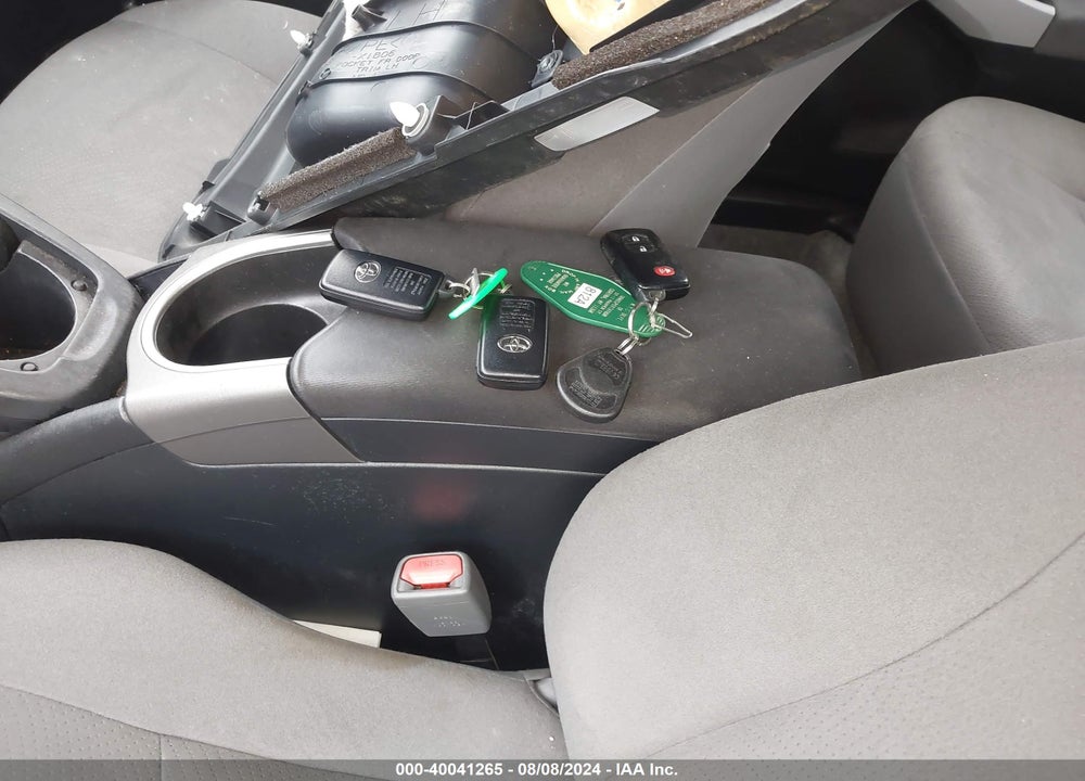 2015 TOYOTA PRIUS TWO VIN: JTDKN3DU5F1921836