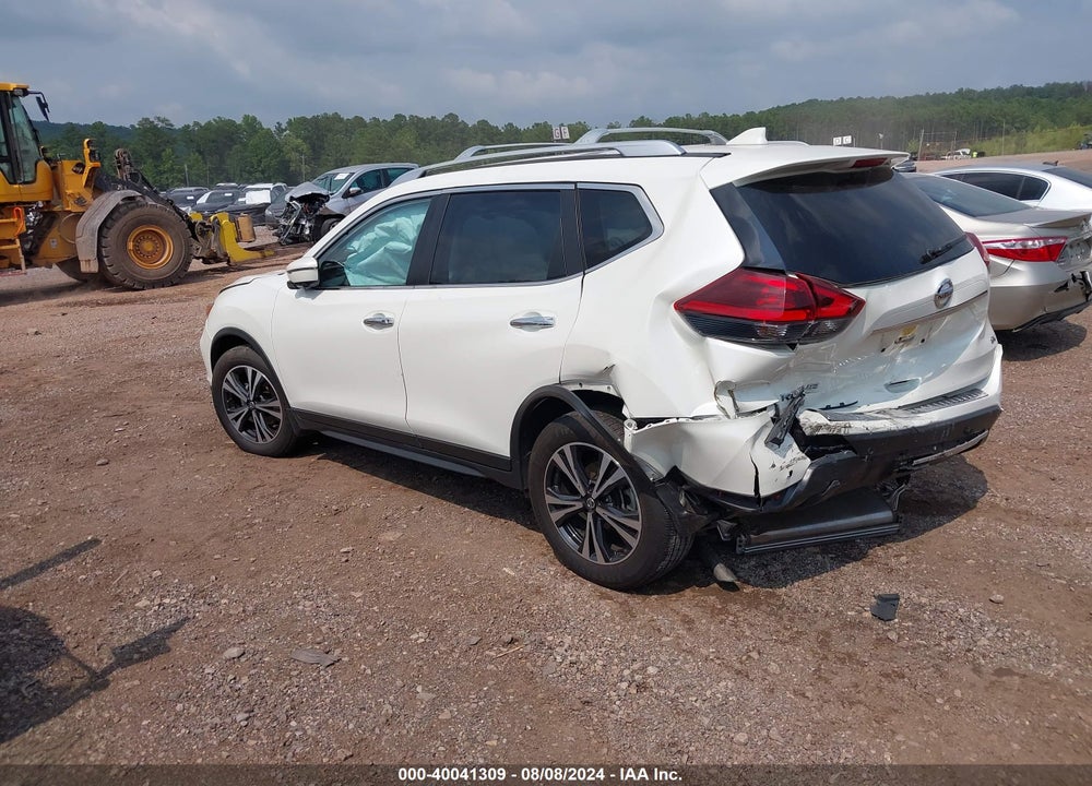 2019 NISSAN ROGUE SV VIN: JN8AT2MT9KW269016