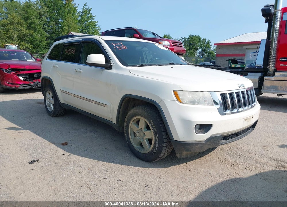 2011 JEEP GRAND CHEROKEE LAREDO VIN: 1J4RR4GG7BC555384