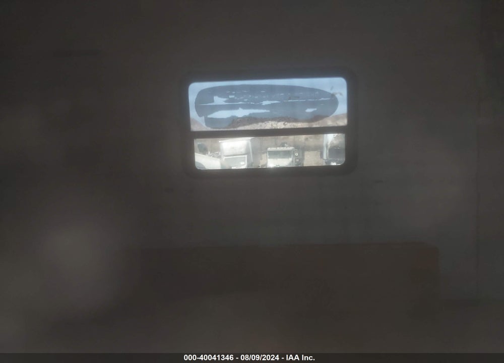 2002 BAJA --- VIN: 1C9TS192521055374