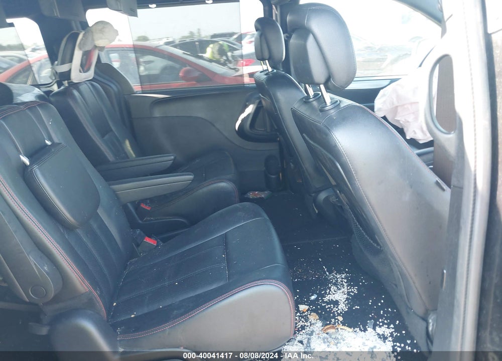 2017 DODGE GRAND CARAVAN VIN: 2C4RDGEG2HR690412