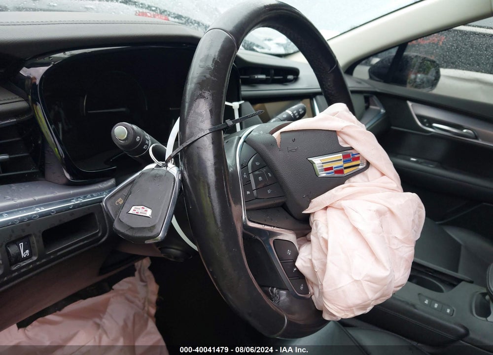 2018 CADILLAC XT5 LUXURY VIN: 1GYKNDRS8JZ193222