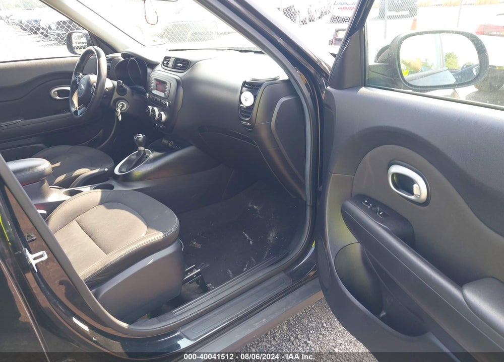 2015 KIA SOUL VIN: KNDJN2A23F7143719