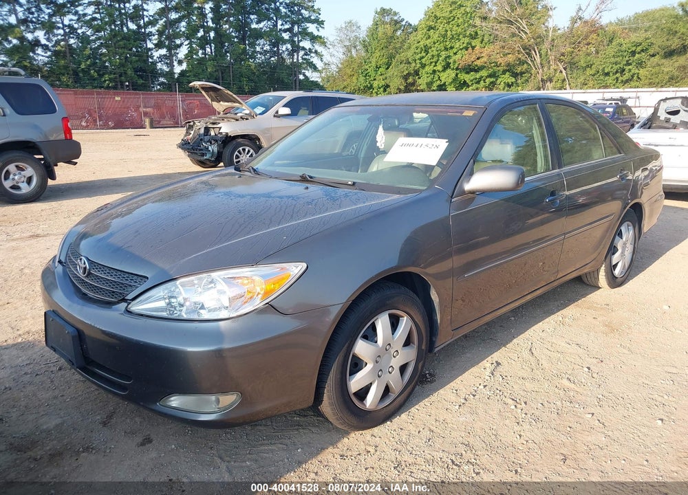 2003 TOYOTA CAMRY XLE VIN: 4T1BE30K73U765597