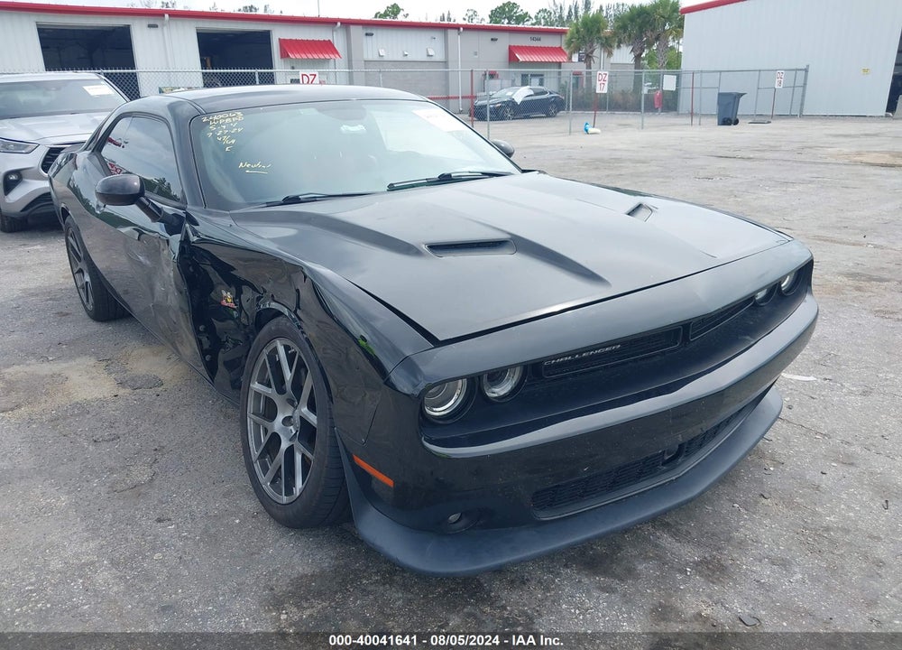 2015 DODGE CHALLENGER R/T SCAT PACK VIN: 2C3CDZFJ7FH750428